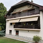 Balaton Panzio Fuered