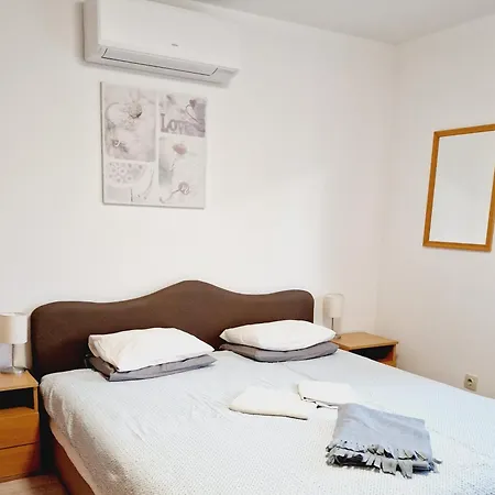 Balaton Panzio Fuered Bed & Breakfast *