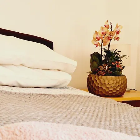 Bed & Breakfast Balaton Panzio Fuered Balatonfured