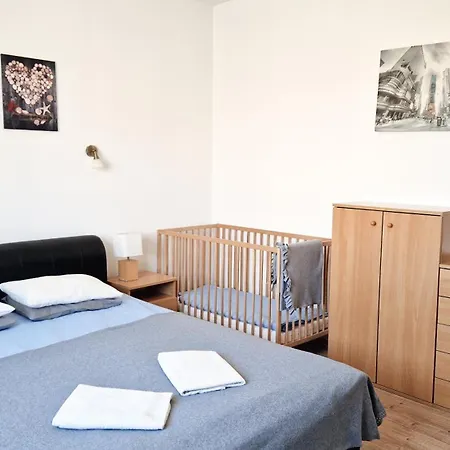 Bed & Breakfast Balaton Panzio Fuered Balatonfured