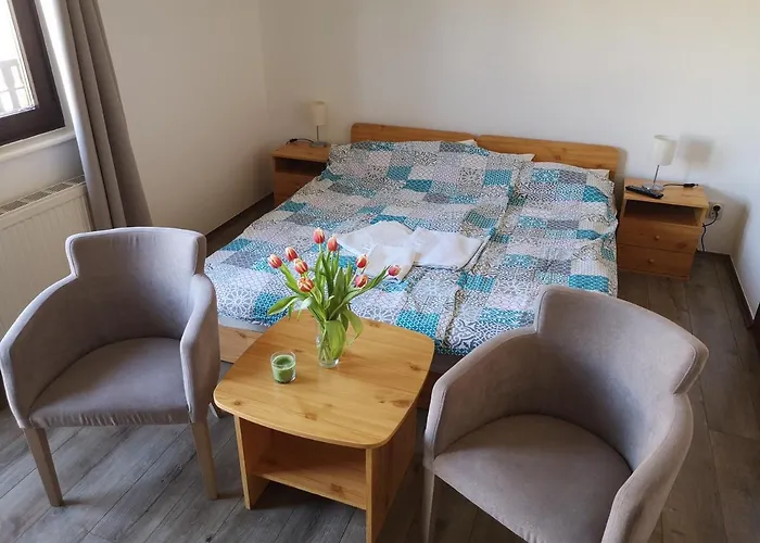 Balaton Panzio Fuered לינה וארוחת בוקר באלאטונפורד