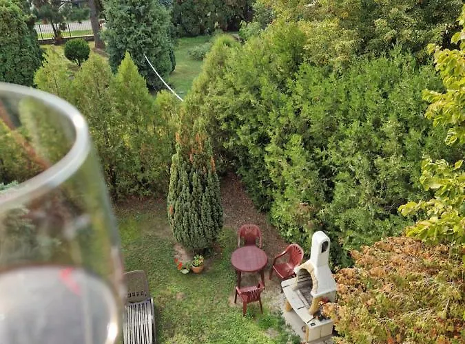 Balaton Panzio Fuered