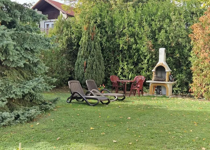 Balaton Panzio Fuered 3*