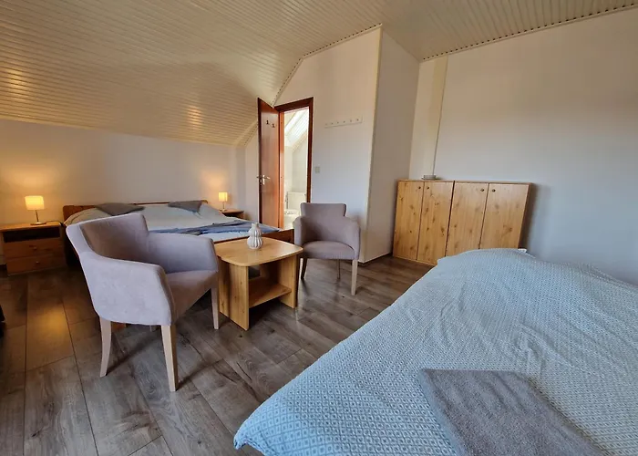 Bed & Breakfast Balaton Panzio Fuered