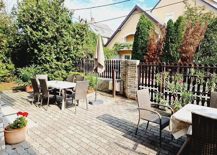 Balaton Panzio Fuered Bed & Breakfast