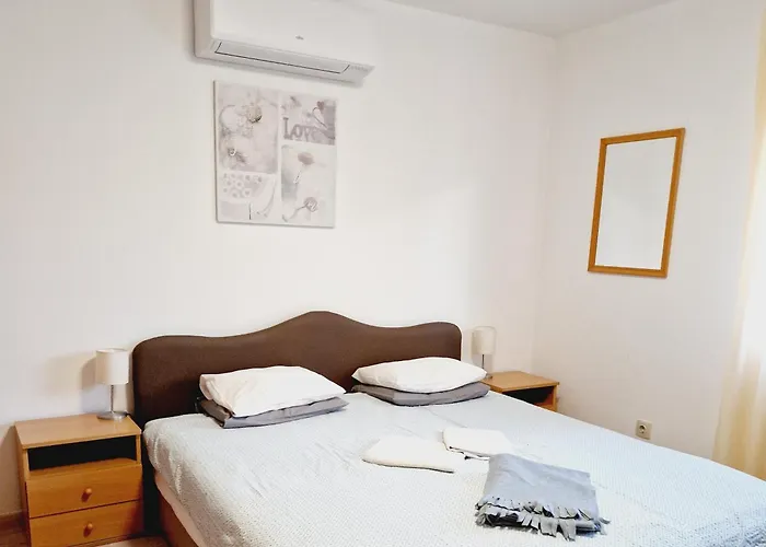 Balaton Panzio Fuered Bed & Breakfast 3*