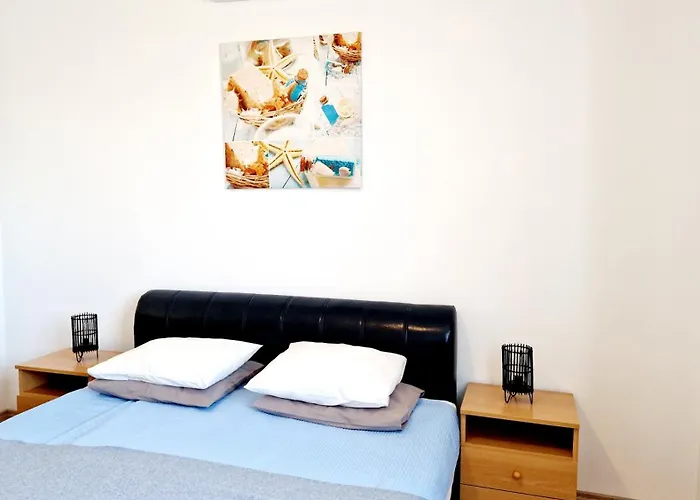 Bed & Breakfast Balaton Panzio Fuered