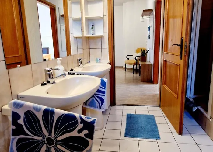 Balaton Panzio Fuered Bed & Breakfast